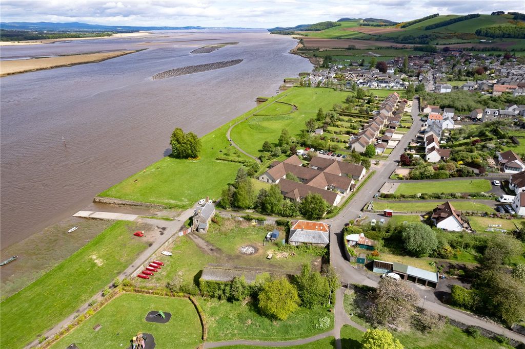 Property photo 3 of 7 Picture No. 04