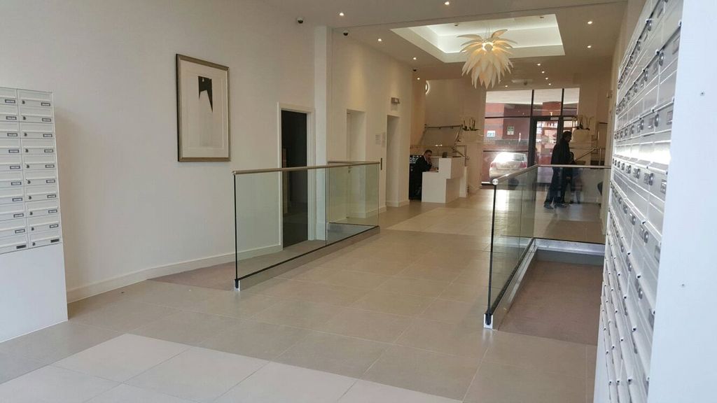 Property photo 2 of 5 Entrance