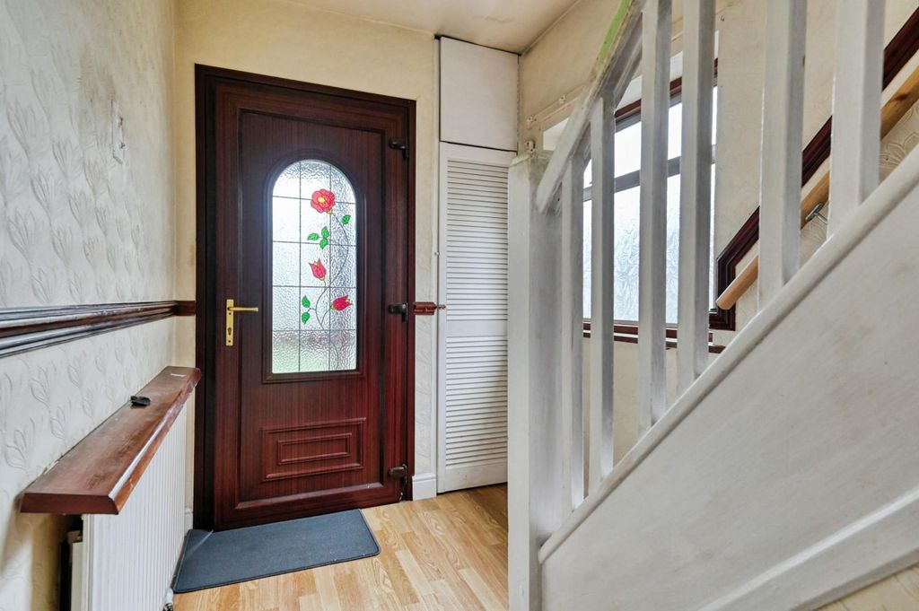 Property photo 2 of 18 3Hed1.Jpg