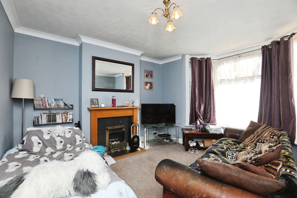 Property photo 2 of 17 Pbox-Img.Jpg