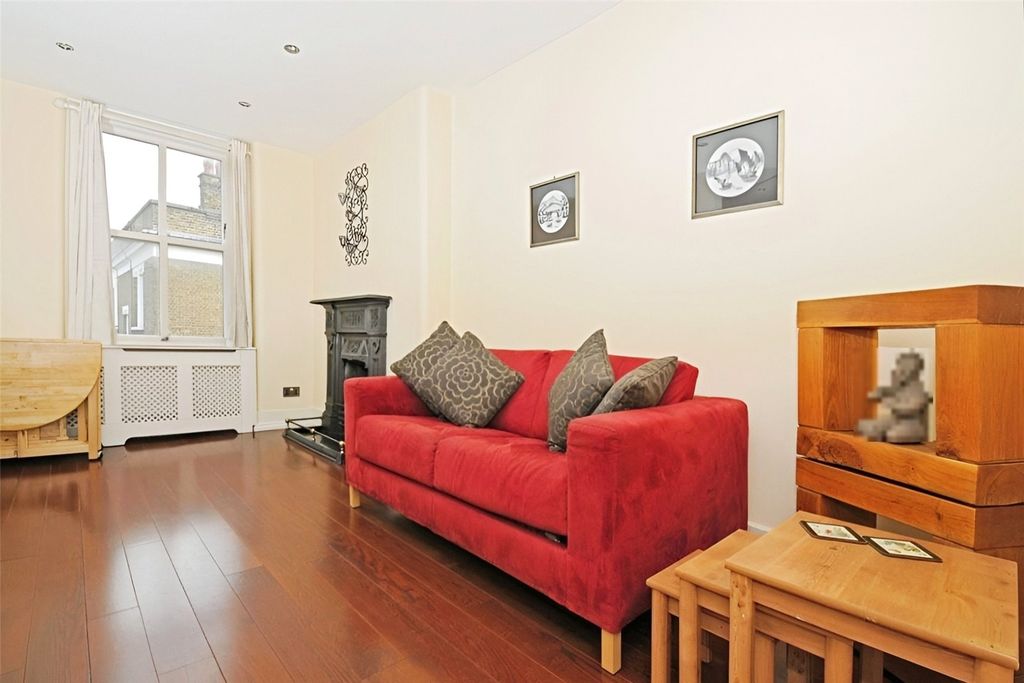 Property photo 2 of 11 Reception Room