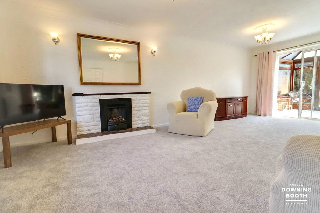 Property photo 3 of 30