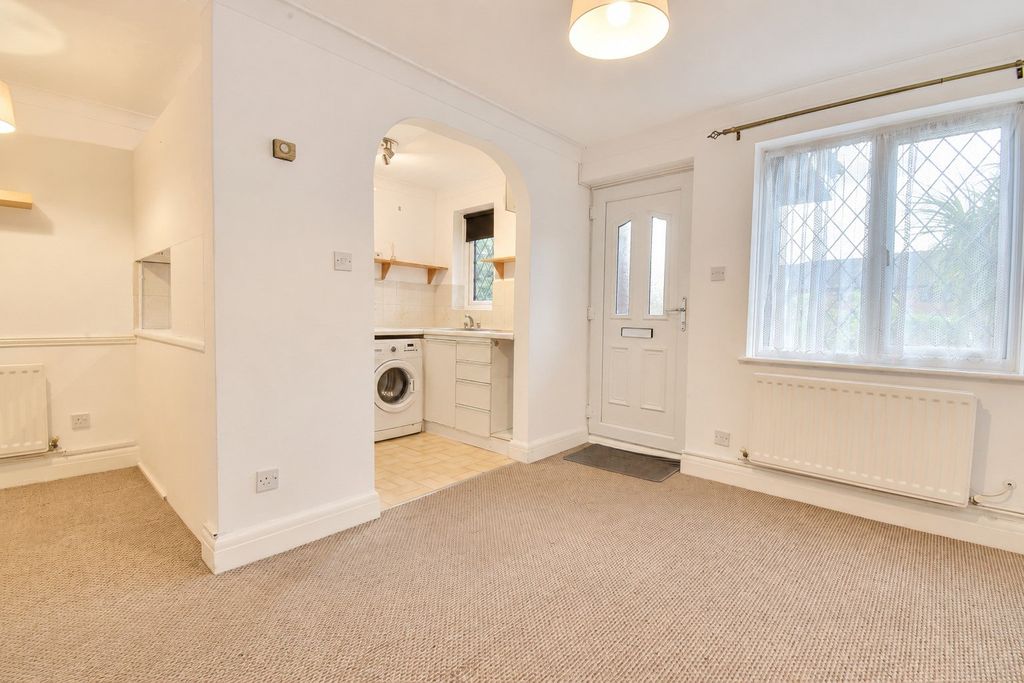 Property photo 2 of 6 Picture No. 04