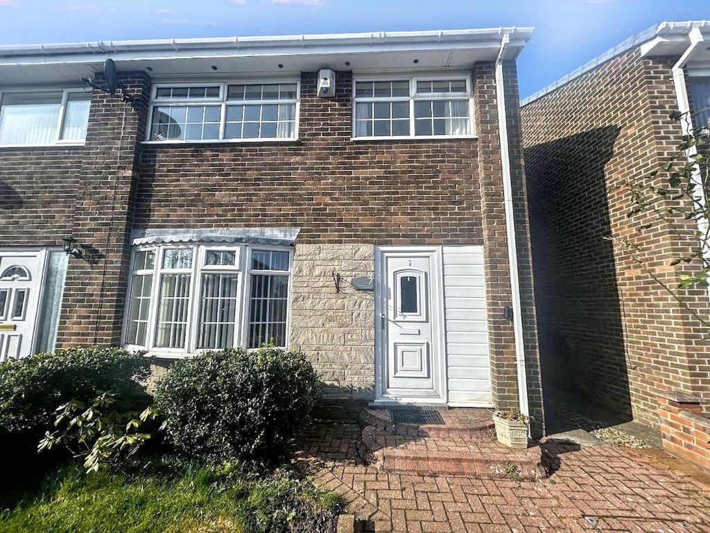 Property photo 1 of 13