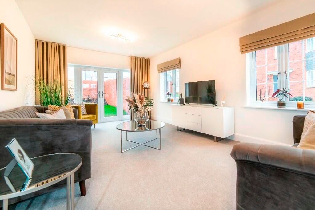 Property photo 3 of 13