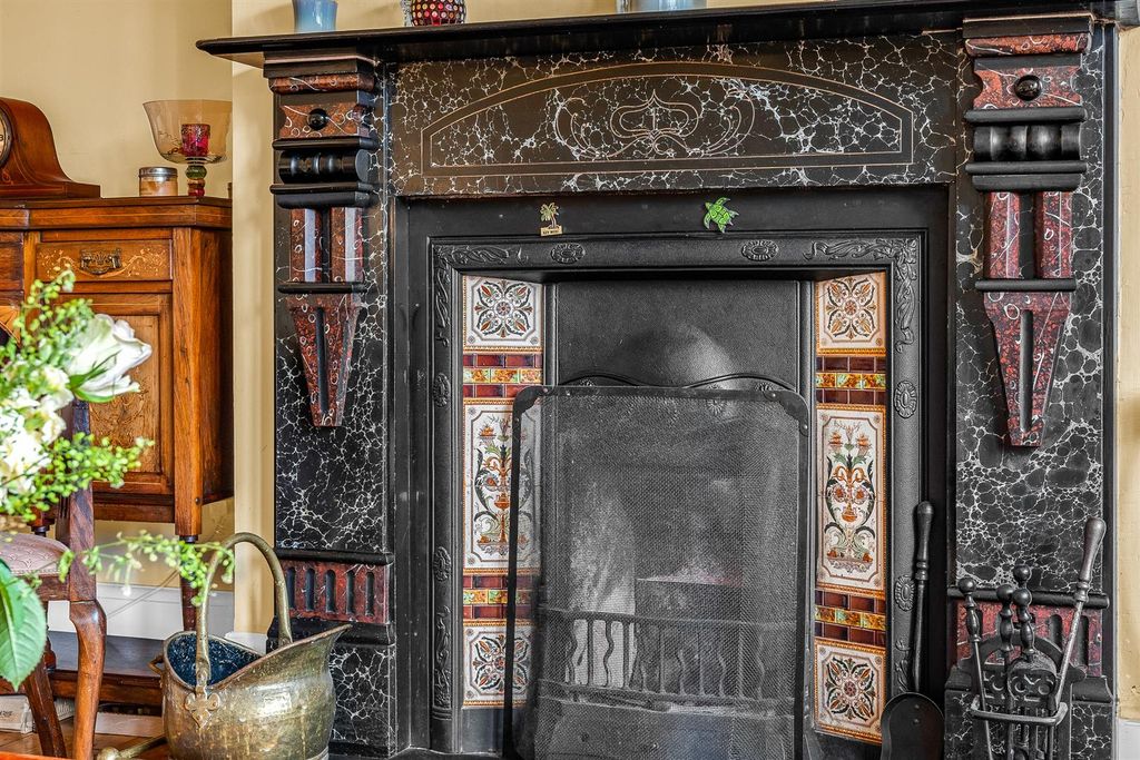 Additional image 27 of 4 bed semi-detached house for saleQueens Hill House, Queens Road, Hertford SG13
