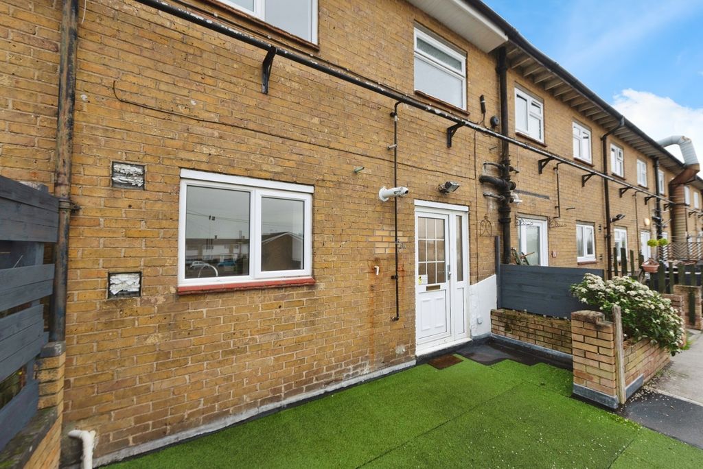 Property photo 1 of 14 Pbox-Img.Jpg