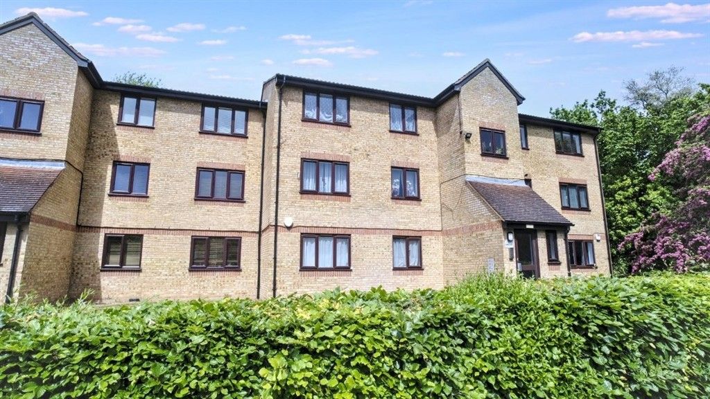 Property photo 1 of 18