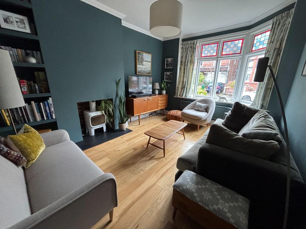 Property photo 3 of 19