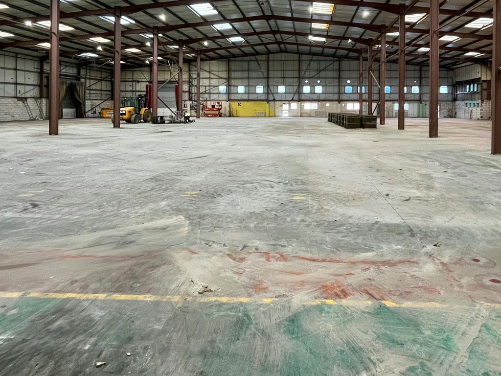 Property photo 2 of 12 7-Web-2.Jpg