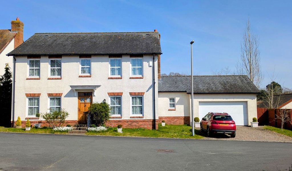 Property photo 1 of 22