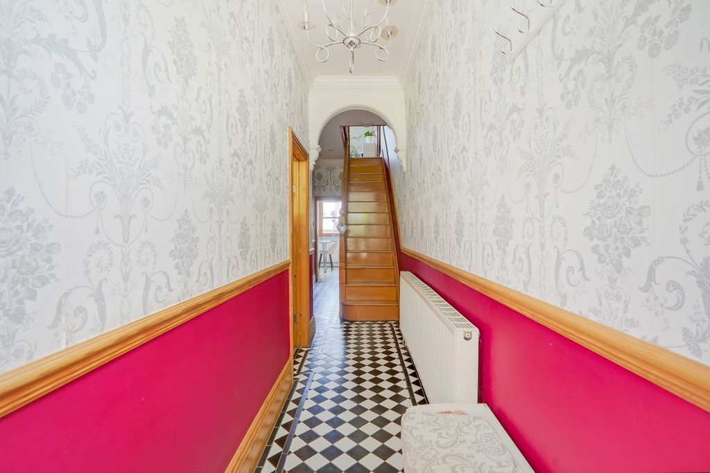 Property photo 2 of 48 Entrance Hallway