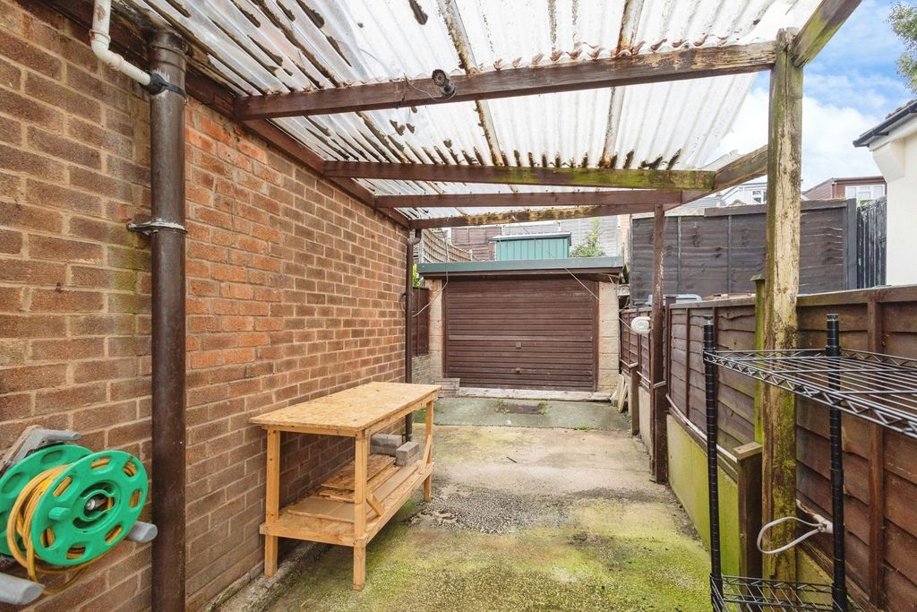 Property photo 2 of 32 Pbox-Img.Jpg