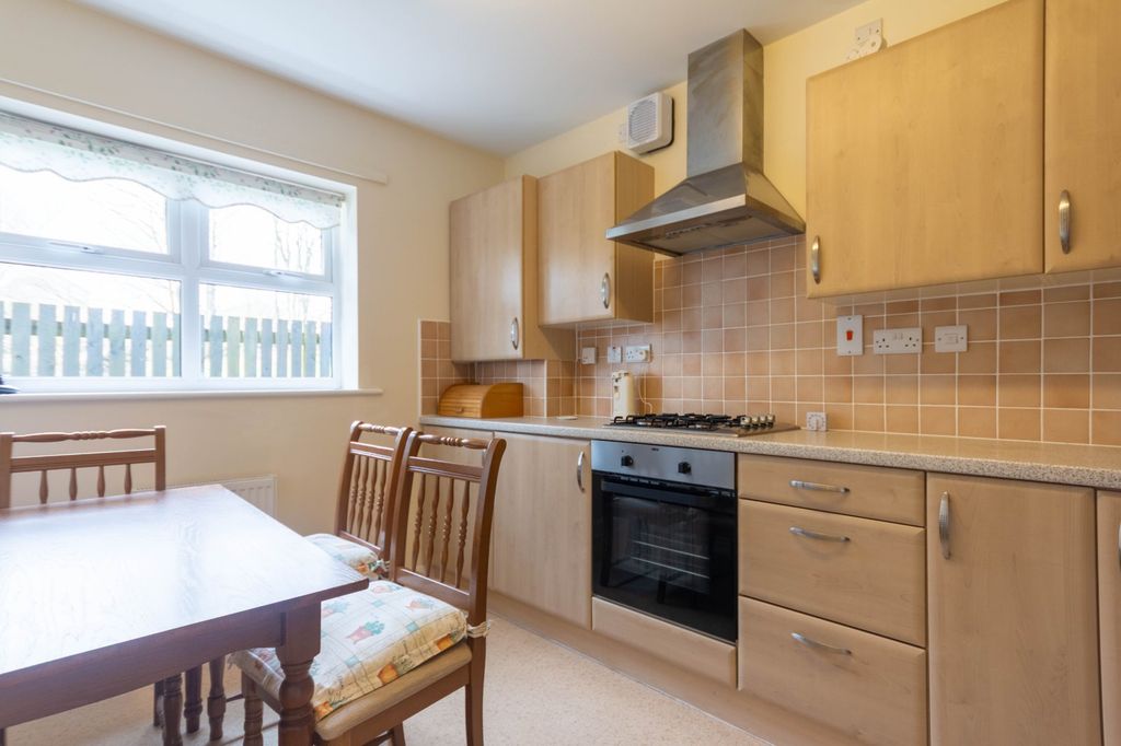 Property photo 2 of 14 Picture No. 09