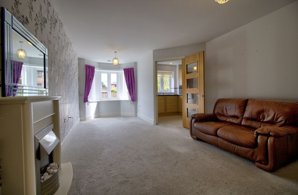 Property photo 2 of 16