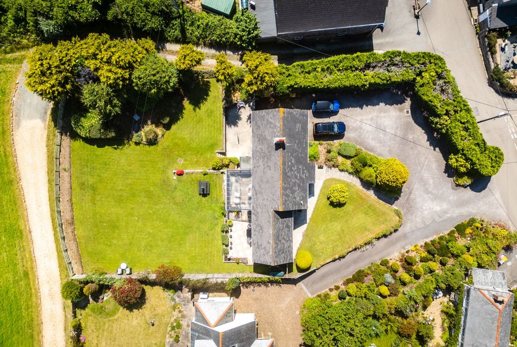 Property photo 3 of 23 5425137