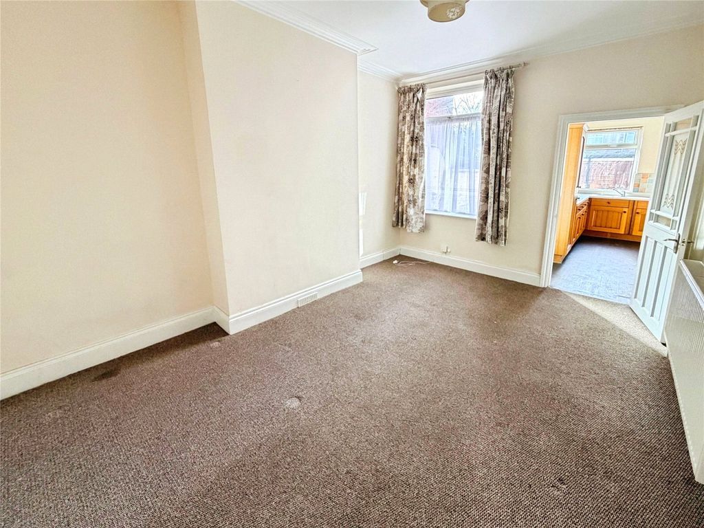Property photo 3 of 14 Picture No. 07