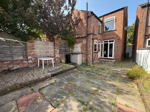 Property photo 2 of 11