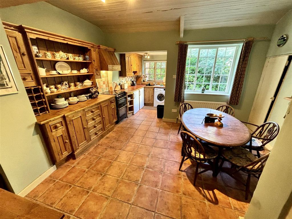 Property photo 3 of 17 Open Plan Kitchen And Dining Room