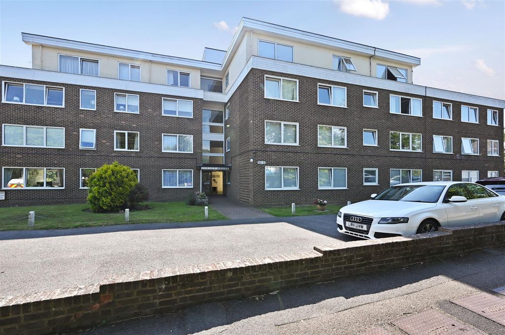 Property photo 1 of 13 12-Dorset-House-Tn404d (9).Jpg