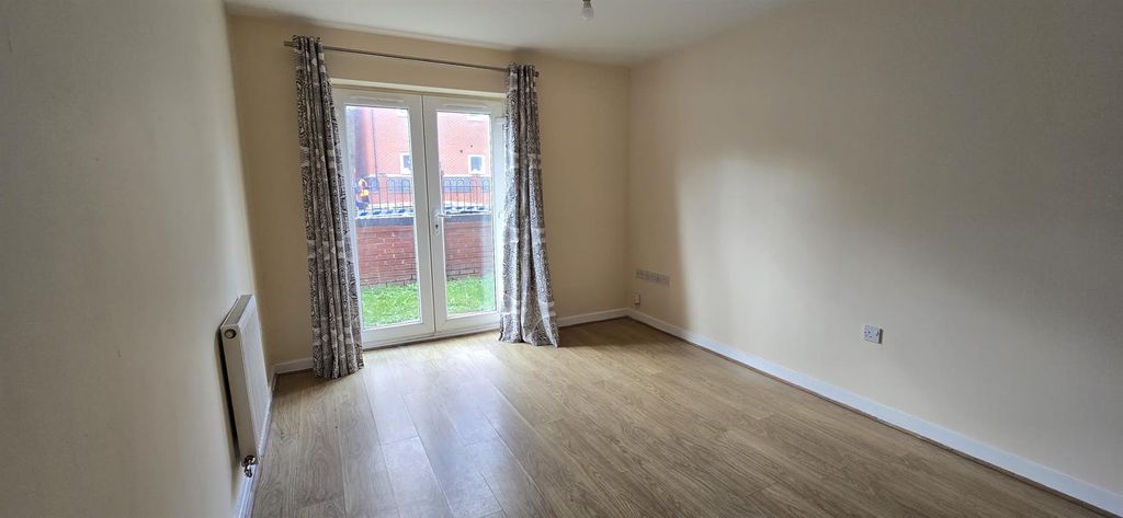 Property photo 2 of 8 Whatsapp Image 2026-03-10 At 16.07.01 (1).Jpeg