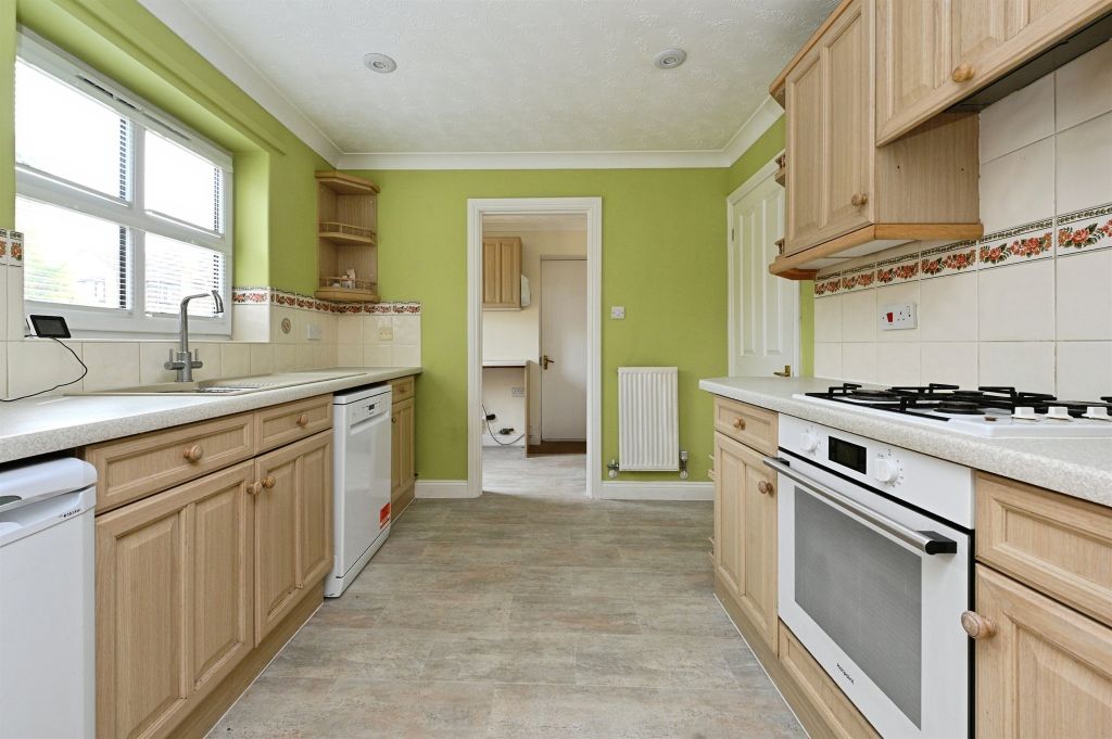 Property photo 2 of 17