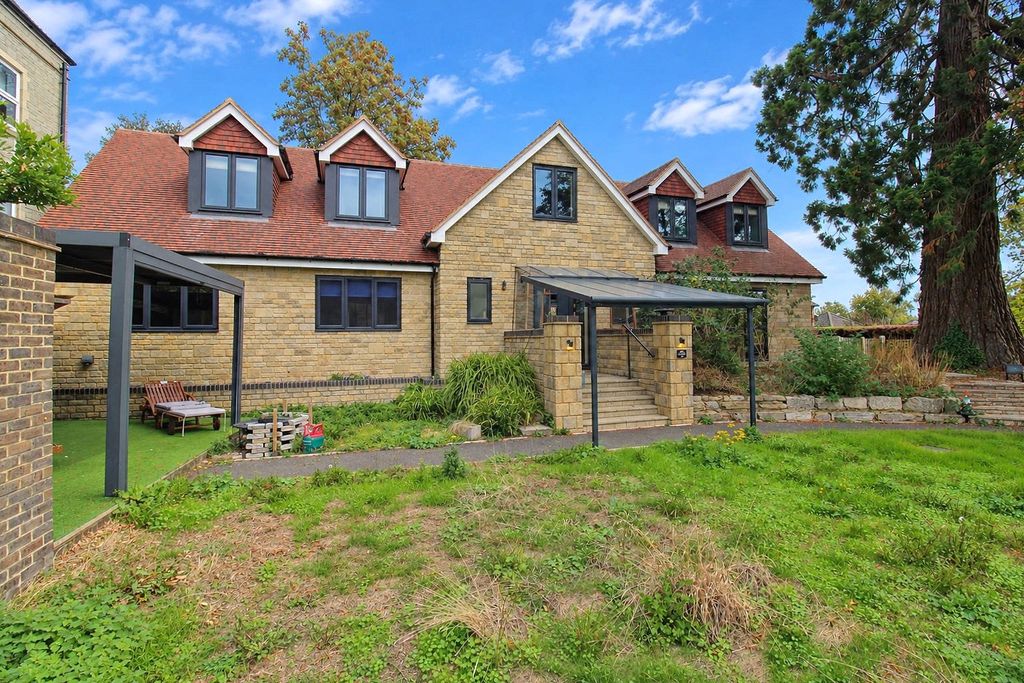 Property photo 1 of 24 Picture No. 42