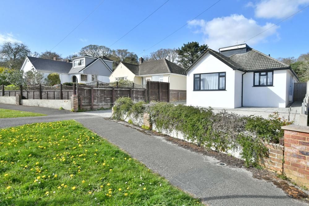 Property photo 1 of 19 Agents Notes