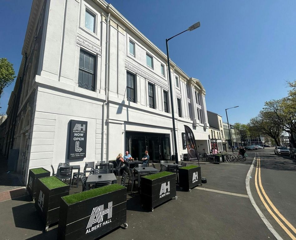 Property photo 1 of 22 57Db3757F56B4745A2ba29Ddf407Ea90.Jpg