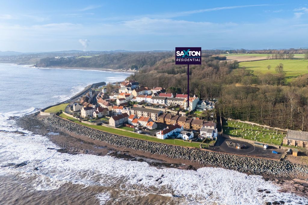 Property photo 3 of 27