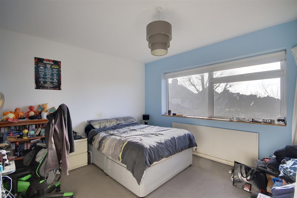 Property photo 3 of 9 Img_4058-Img_4062.Jpg