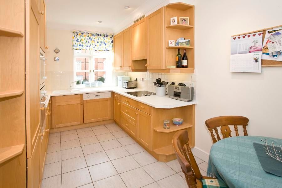 Property photo 2 of 7