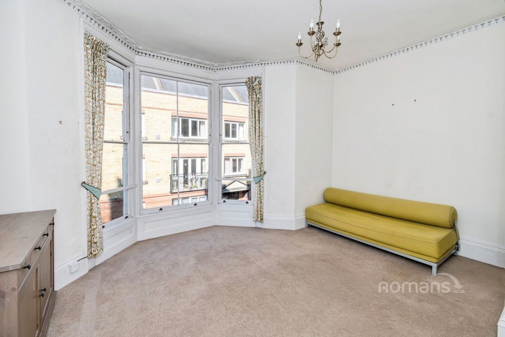 Property photo 2 of 7 Pbox-Img.Jpg