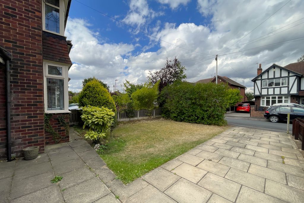 Property photo 2 of 22 23