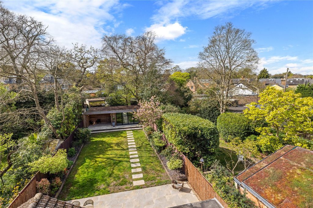 Property photo 2 of 27 Picture No. 08