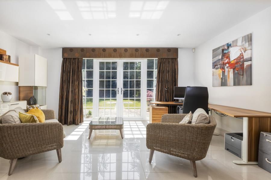 Property photo 3 of 22