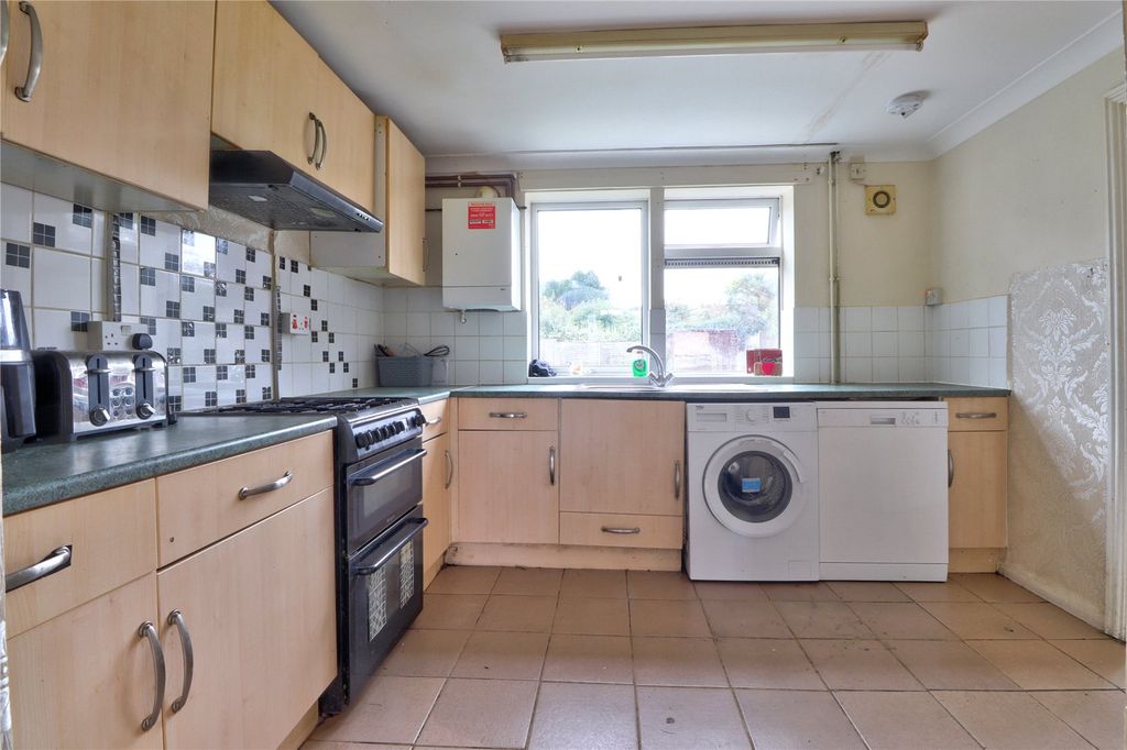 Property photo 3 of 14 Picture No. 14