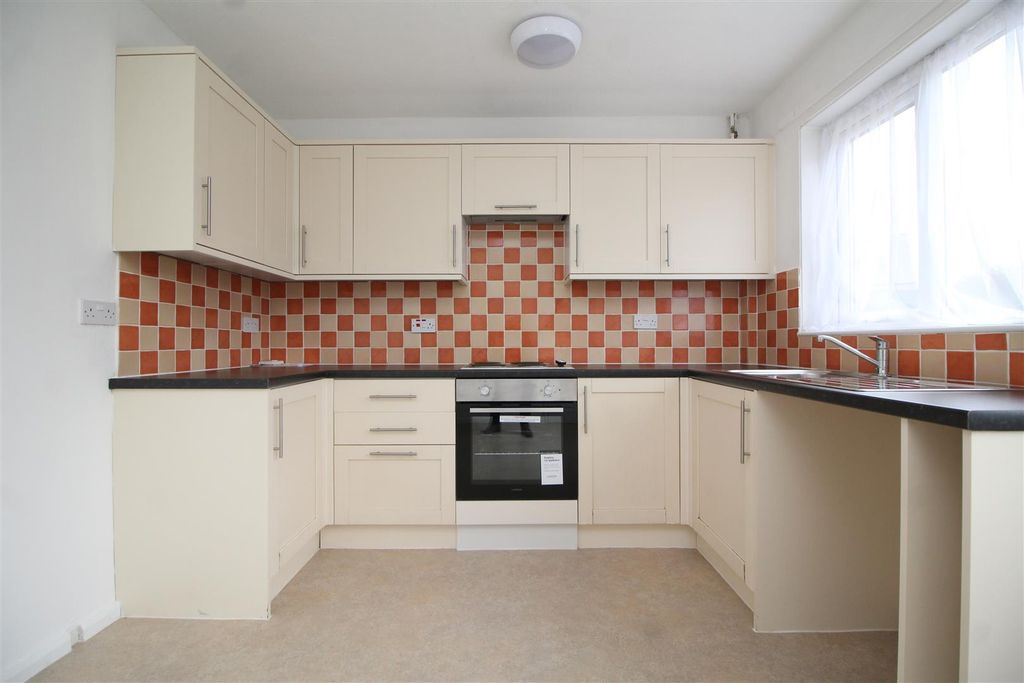 Property photo 2 of 12 Img_1794.Jpg