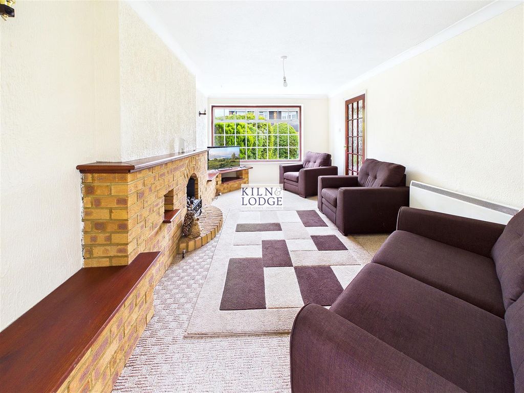 Property photo 3 of 19