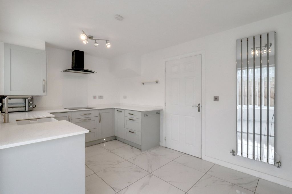 Property photo 3 of 17 Picture No. 03