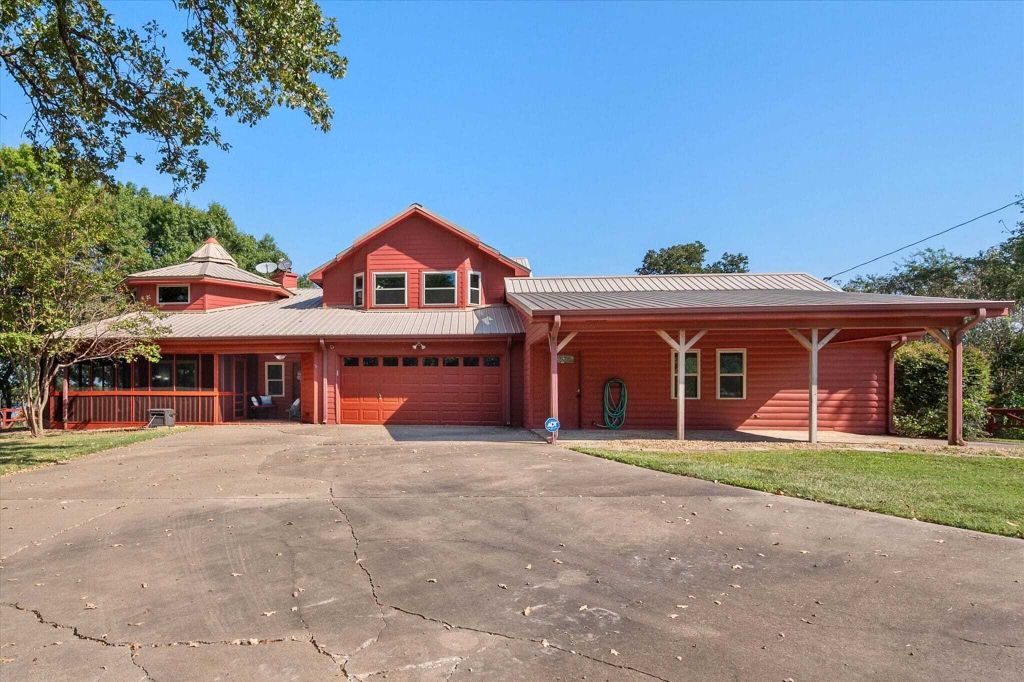 Property photo 1 of 31