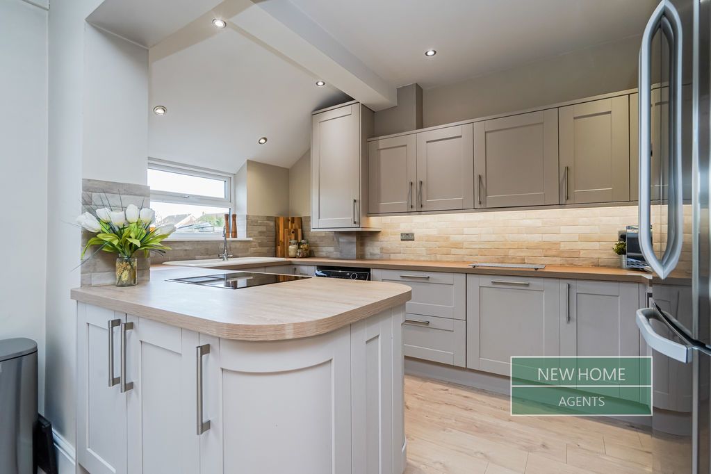 Property photo 3 of 32 Photo 20