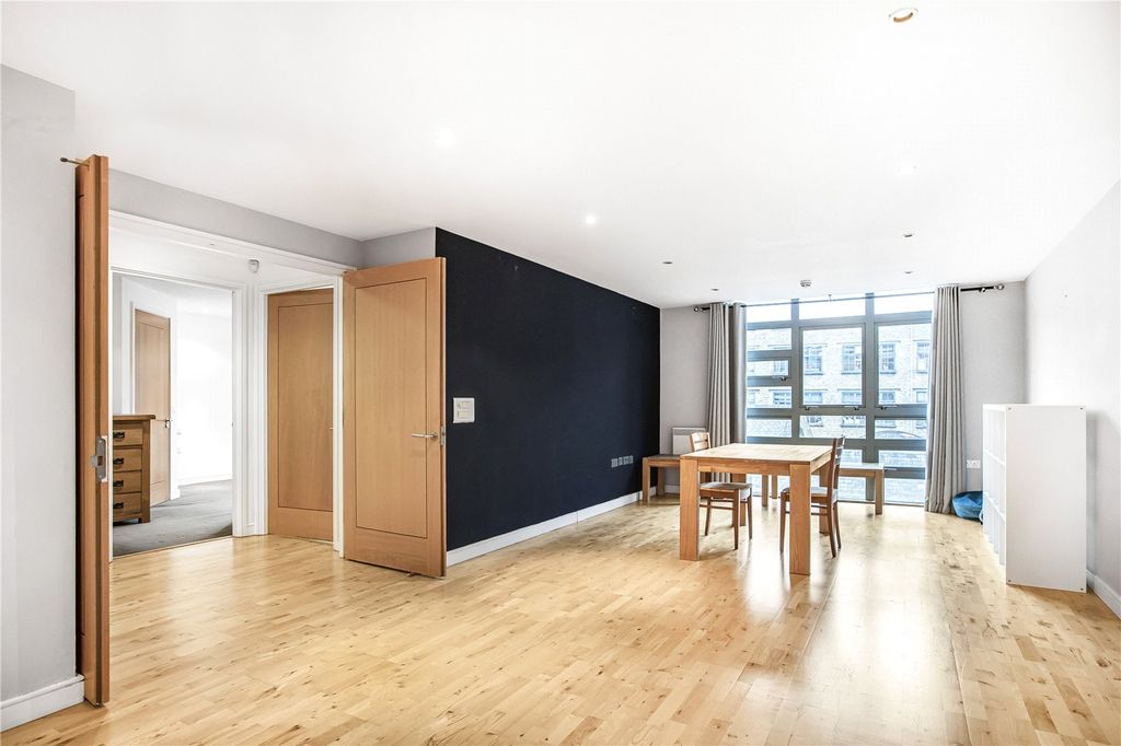 Property photo 1 of 25 Reception Room