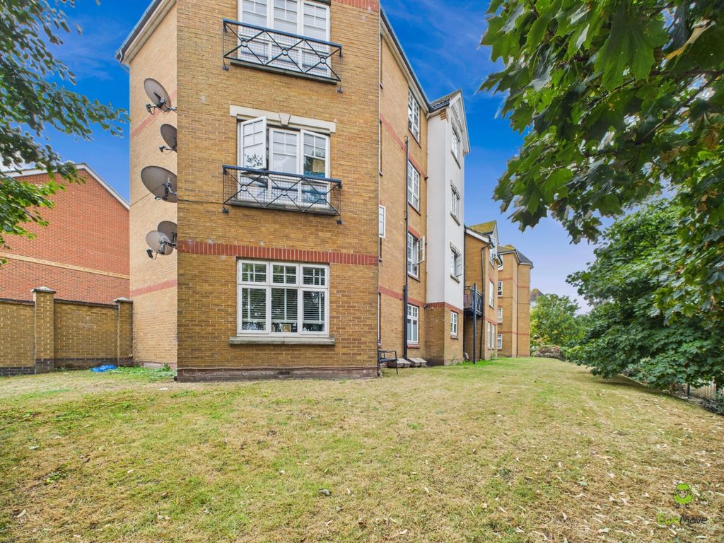 Property photo 1 of 12 Presented By Kevin At Ewemove Bexleyheath And Dart