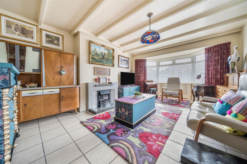 Property photo 3 of 19 1353201-1-68c2961341A98.Jpg