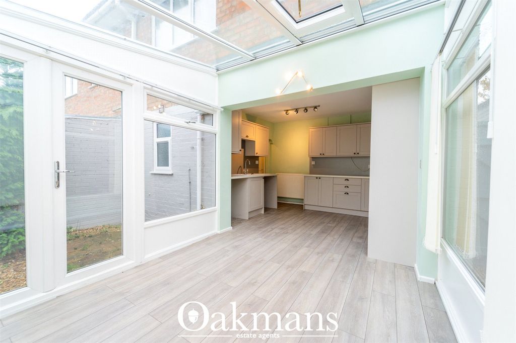 Property photo 3 of 31 Picture No. 28