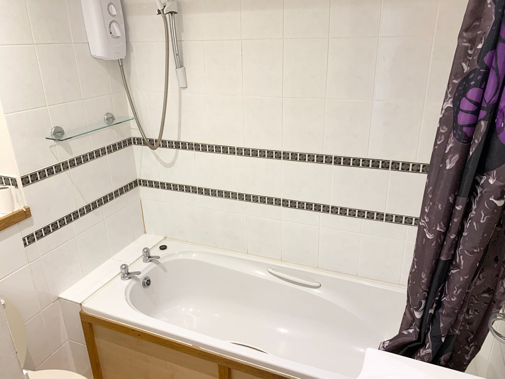 Property photo 2 of 10 Img_2427