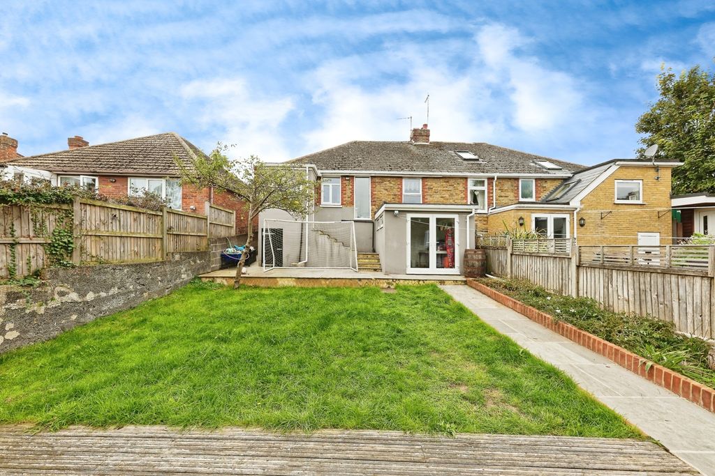 Property photo 1 of 16 Photo