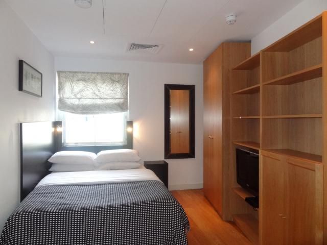Property photo 1 of 6 Studio To Rent