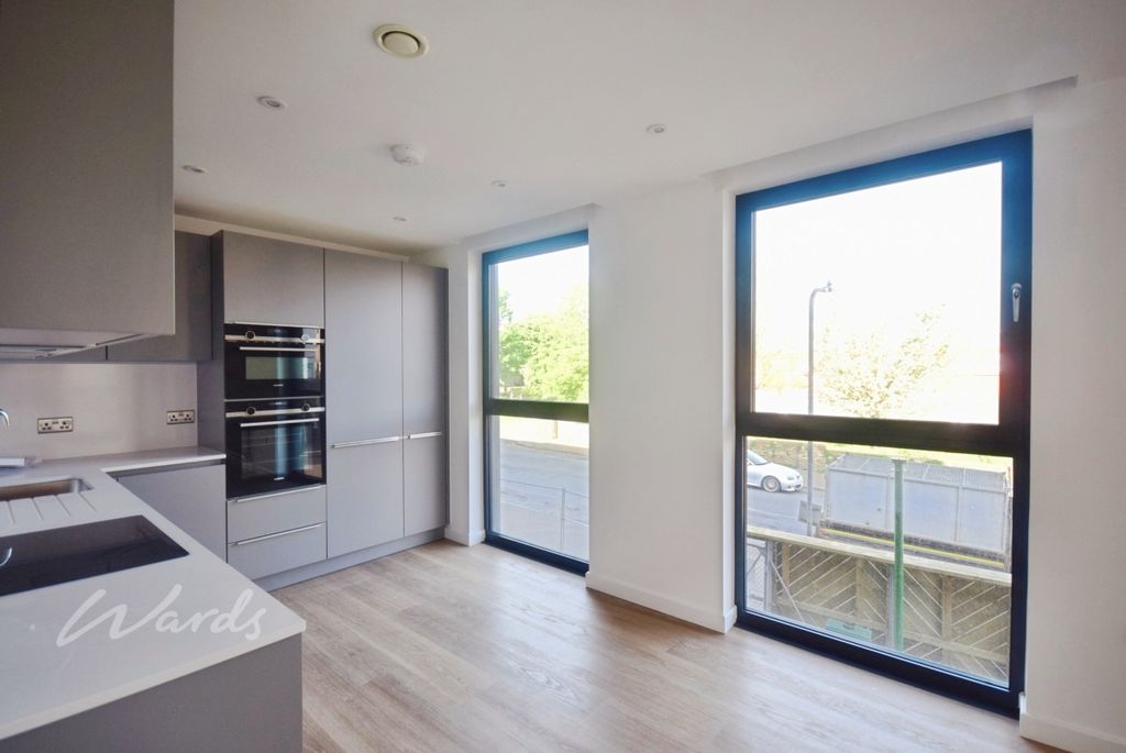 Property photo 2 of 16 William 6 Kitchen...